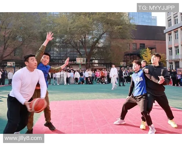 五年级小学生篮球训练技巧与比赛心得分享，助力孩子们快乐成长与团队合作